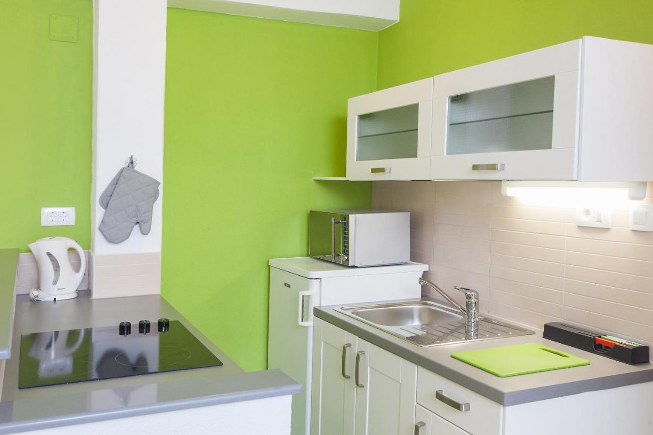 Vega Apartments Podgora Eksteriør bilde