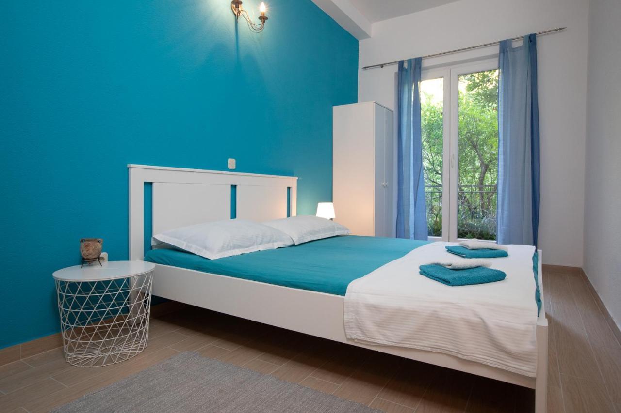 Vega Apartments Podgora Eksteriør bilde